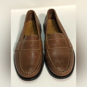 Cole Haan Men’s Tan Leather Loafer sz 9